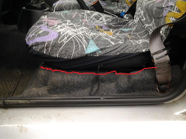 JDM Sitz 01 Abaca.jpg