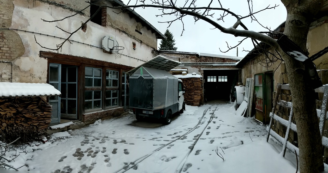 Haus im Haus 720px.jpg